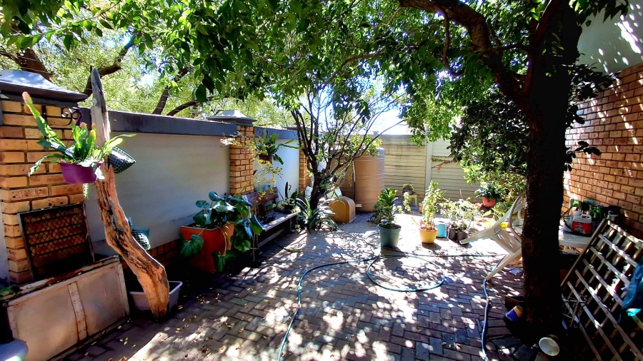 3 Bedroom Property for Sale in Vaalpark Free State